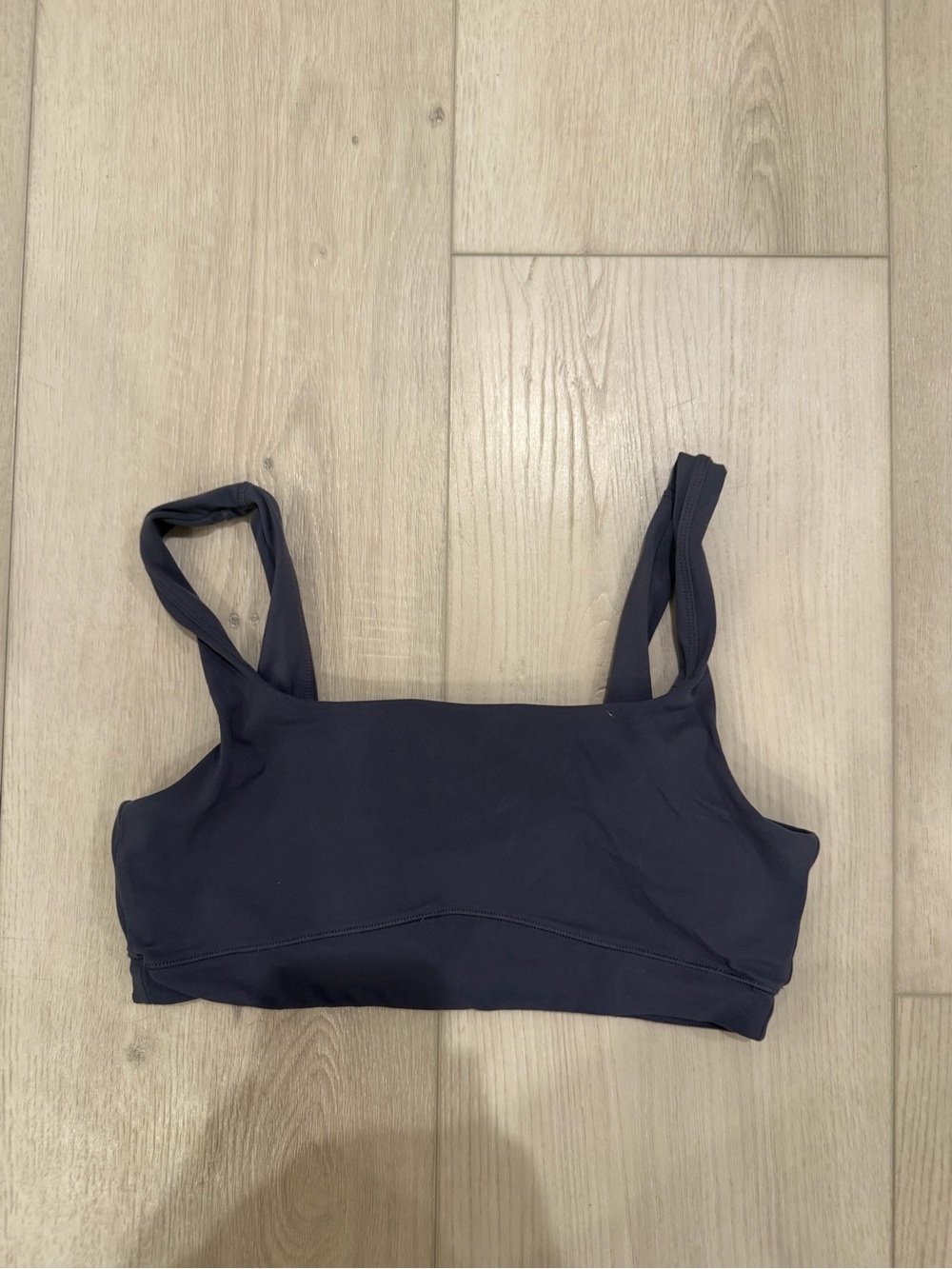 Vuori BlissBlend Form Sports Bra size small azure